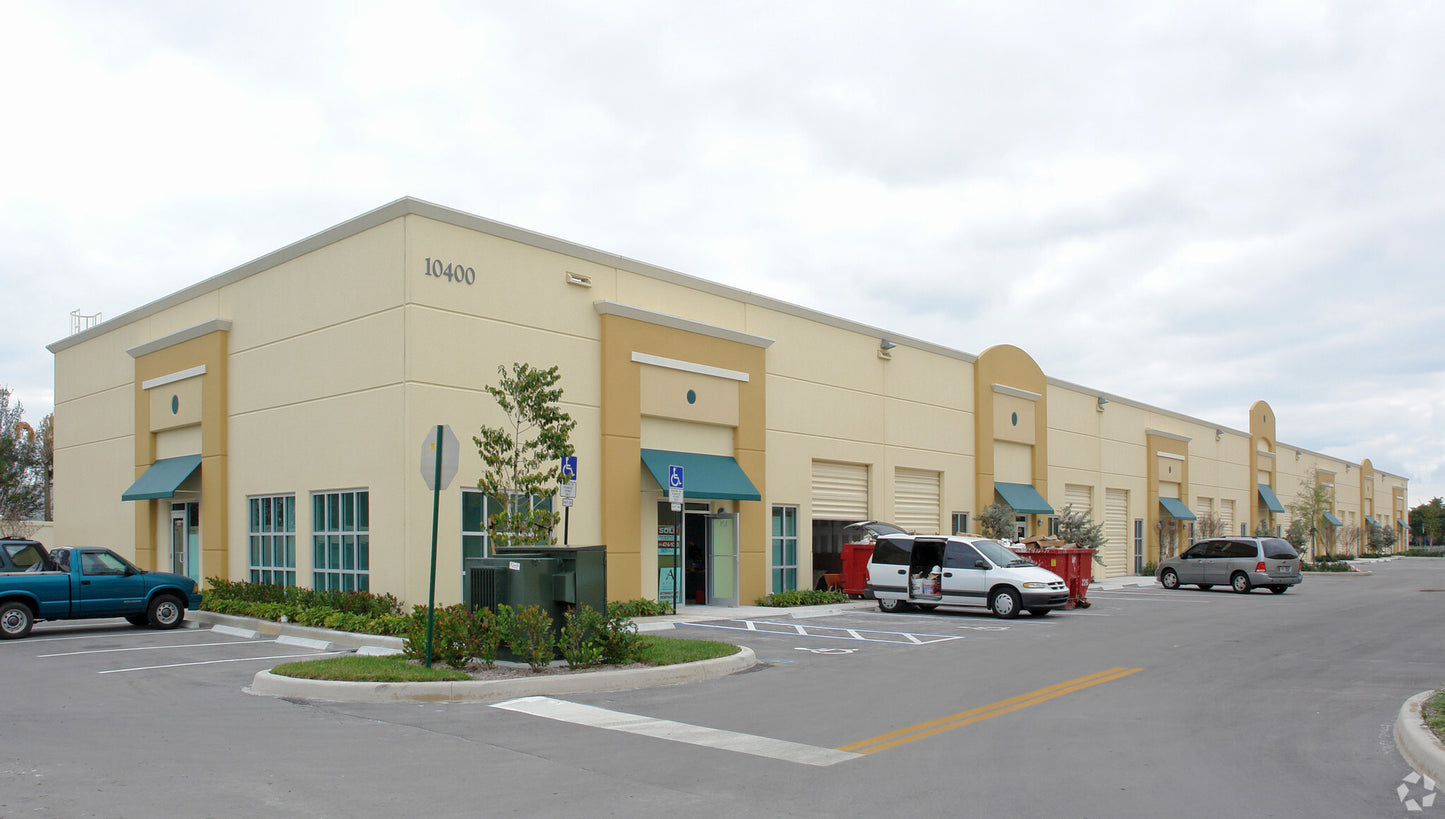 10400 State Road 84 Unit 105