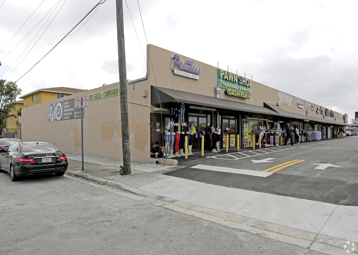 2114-2118 NW 20th St Unit 8/9