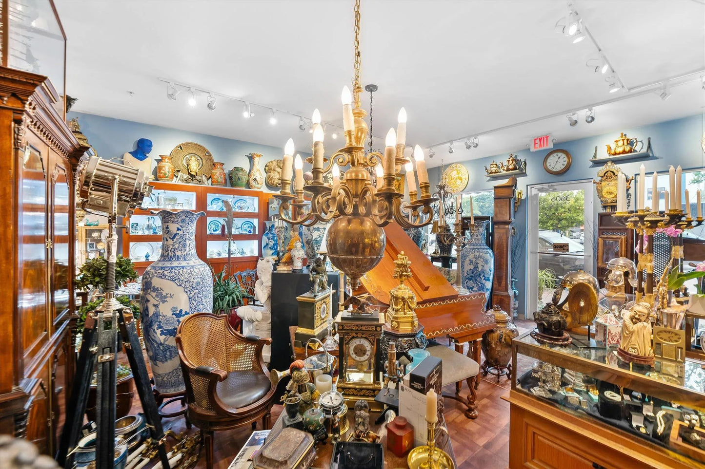 3606 S Dixie Hwy 130