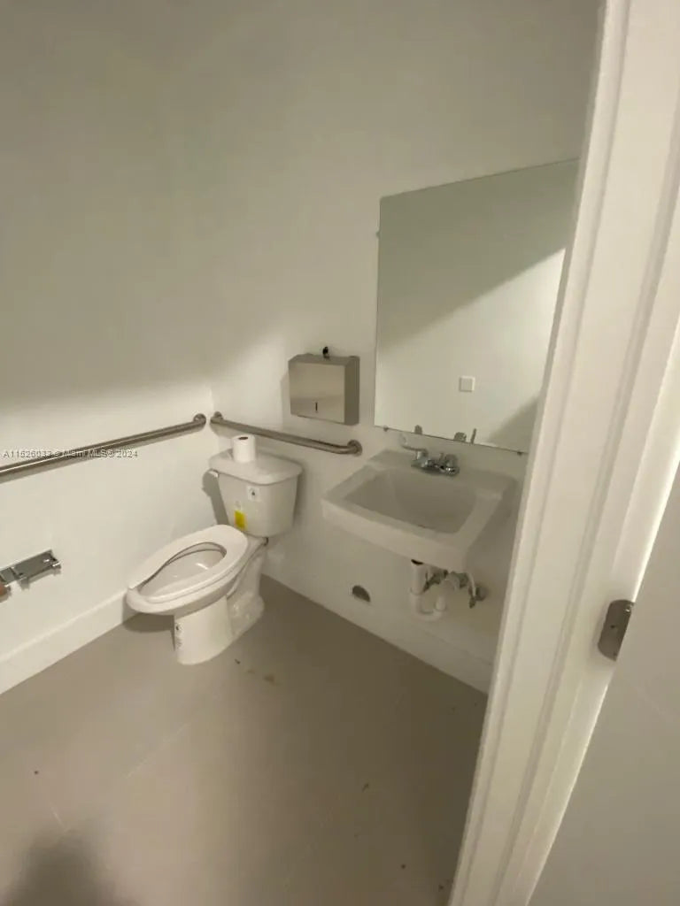 4200 NW 2nd Ave Unit 4202