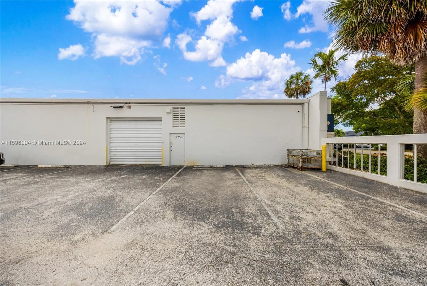 8125 NW 33rd St Unit 8125