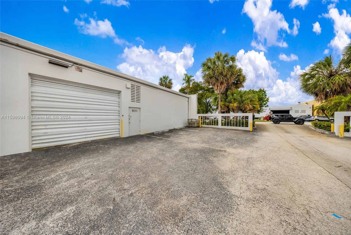 8125 NW 33rd St Unit 8125