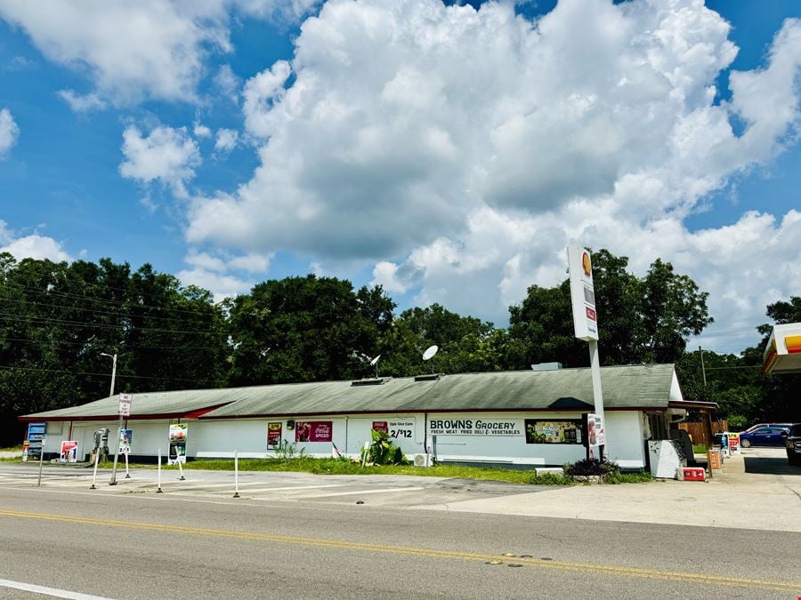 4619 Main St