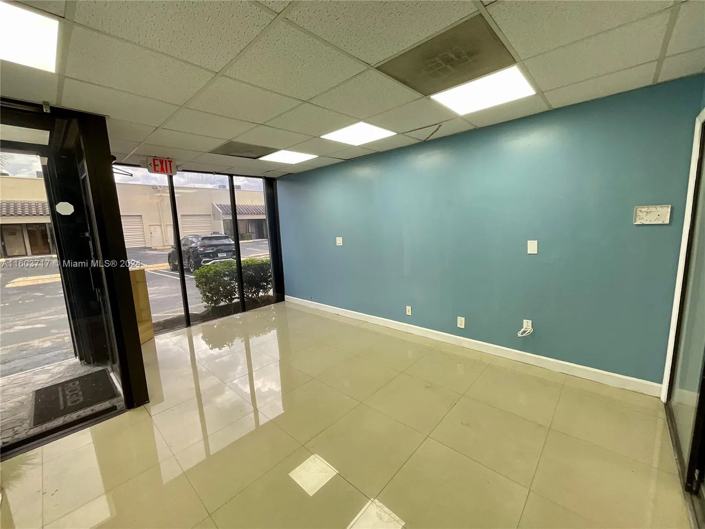 6175 NW 167th St Unit G10