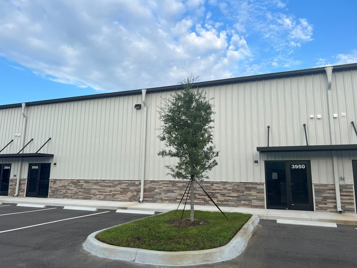 3940-3958 SW Sand Trl Unit 3950-3952