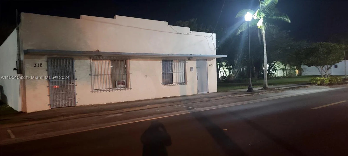 312 SW 4 ST