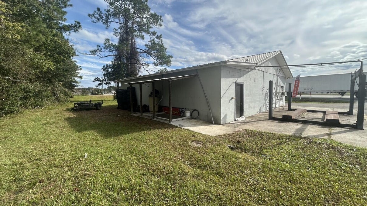 3510 Reid St