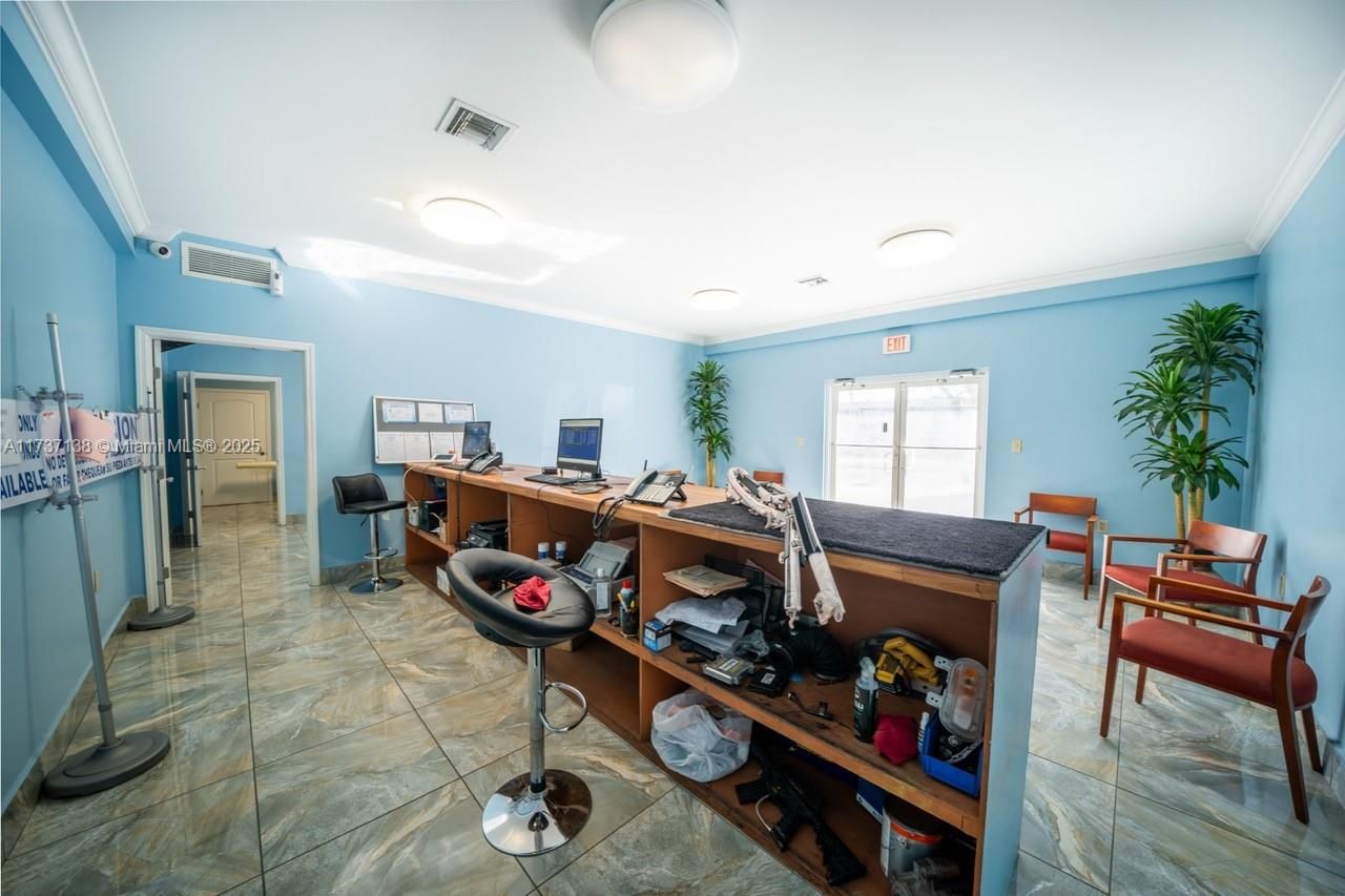 7251 NW 47th St