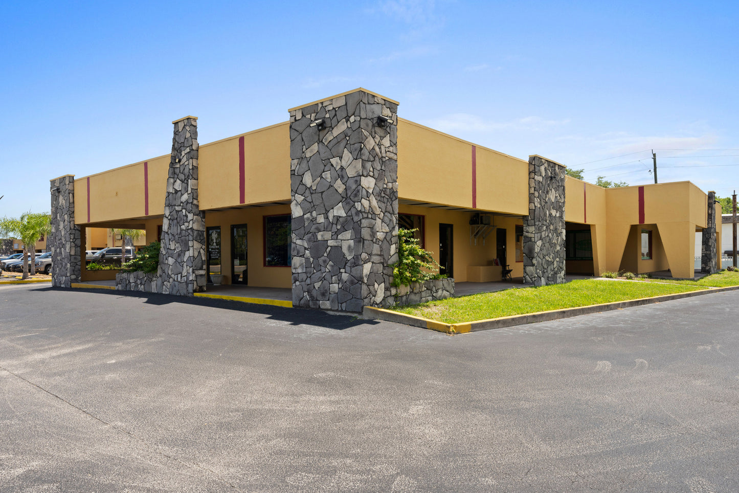 661 Beville Rd Unit 117