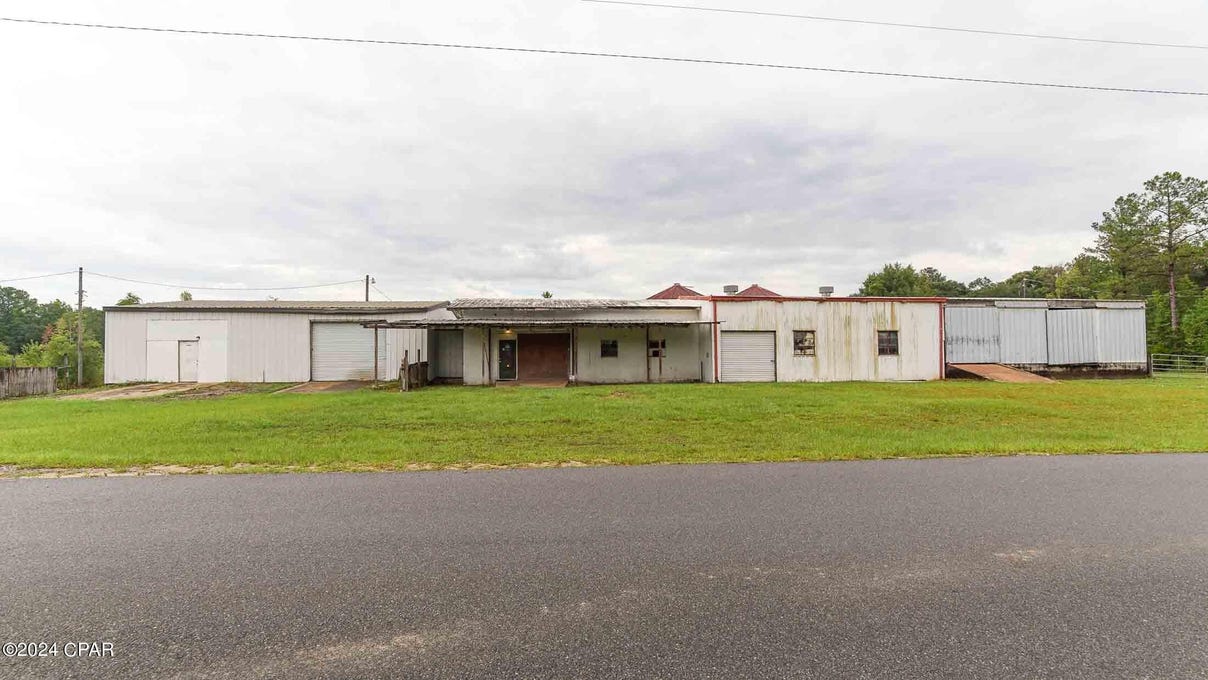 3089-3095 Hoovers Ml Rd