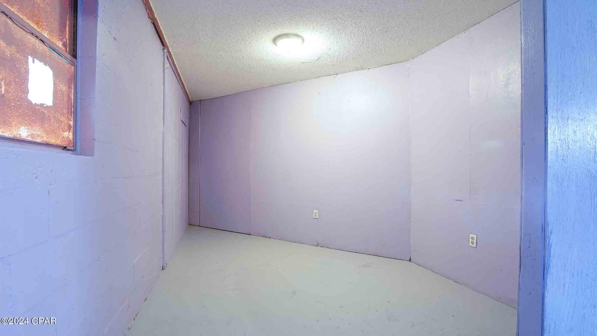 3089-3095 Hoovers Ml Rd