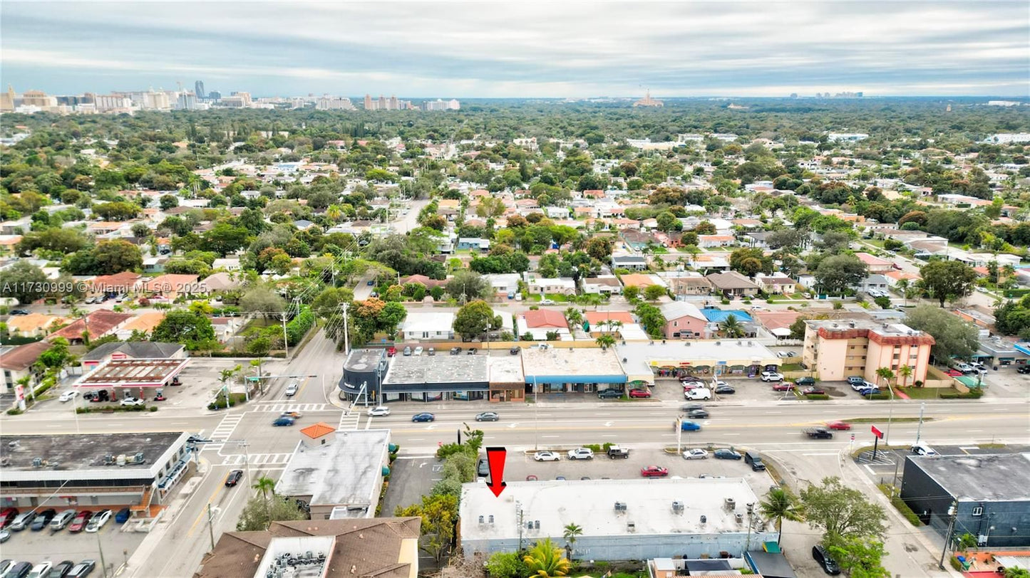 4735 W Flagler St