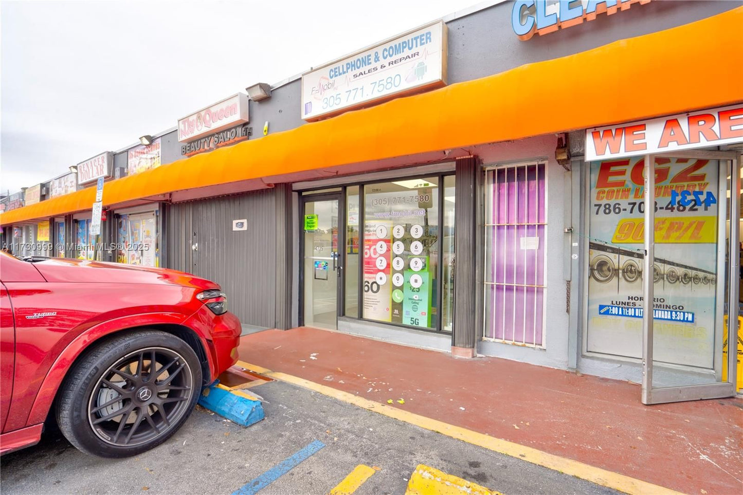 4735 W Flagler St