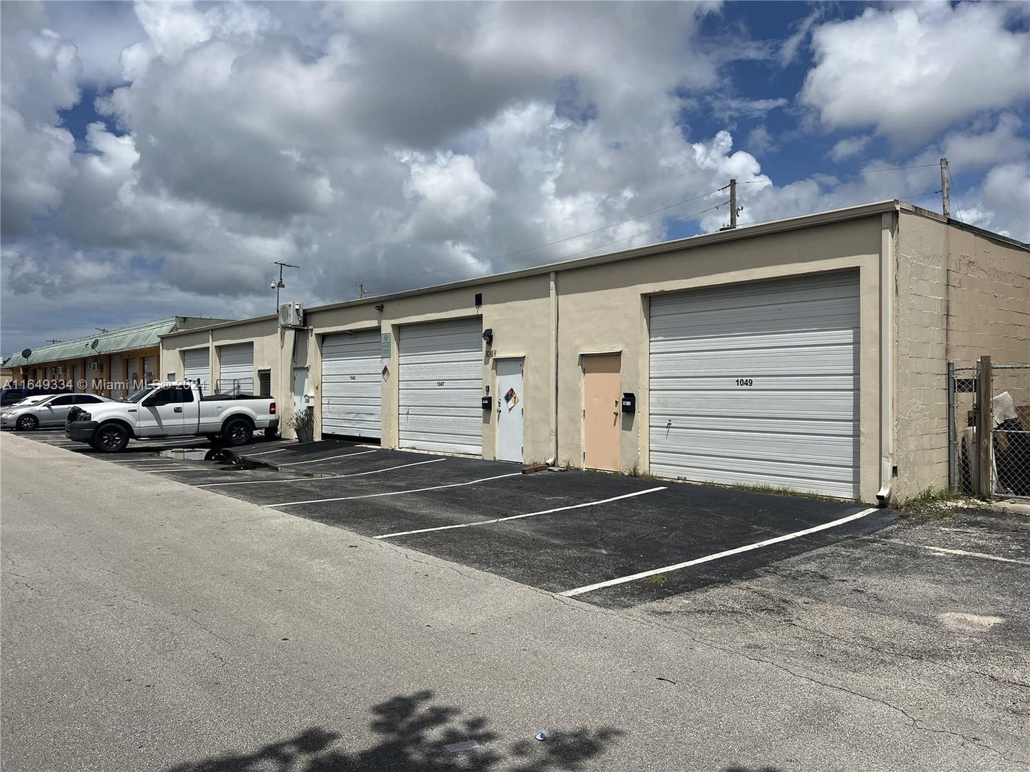 1040 E Oakland Park Blvd