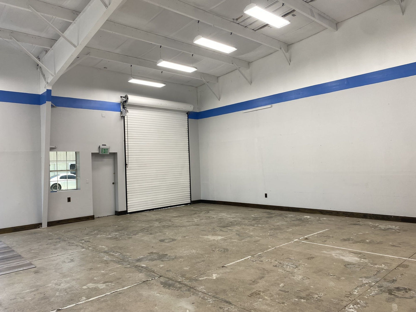 3435 Enterprise Avenue Units 26 27