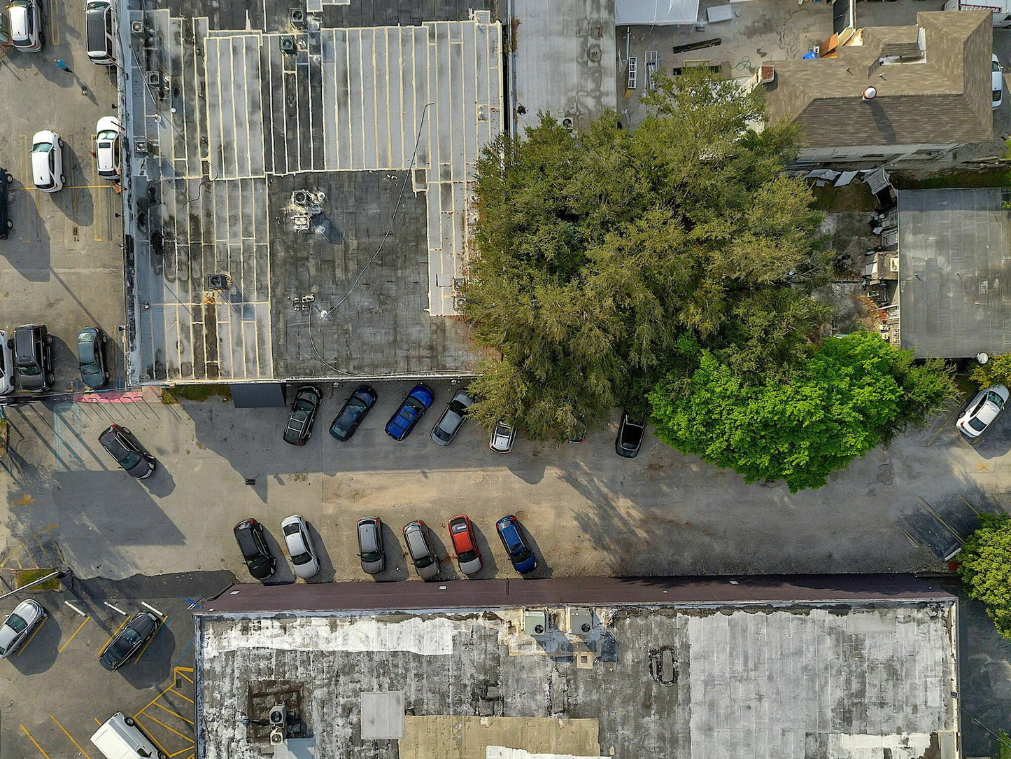 1760-1762 NW 20th St