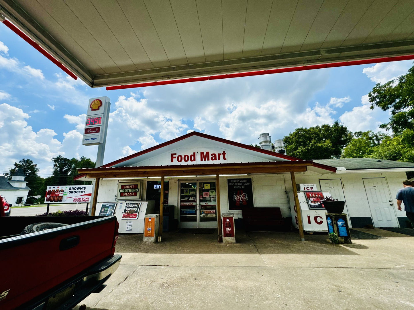 4619 Main St