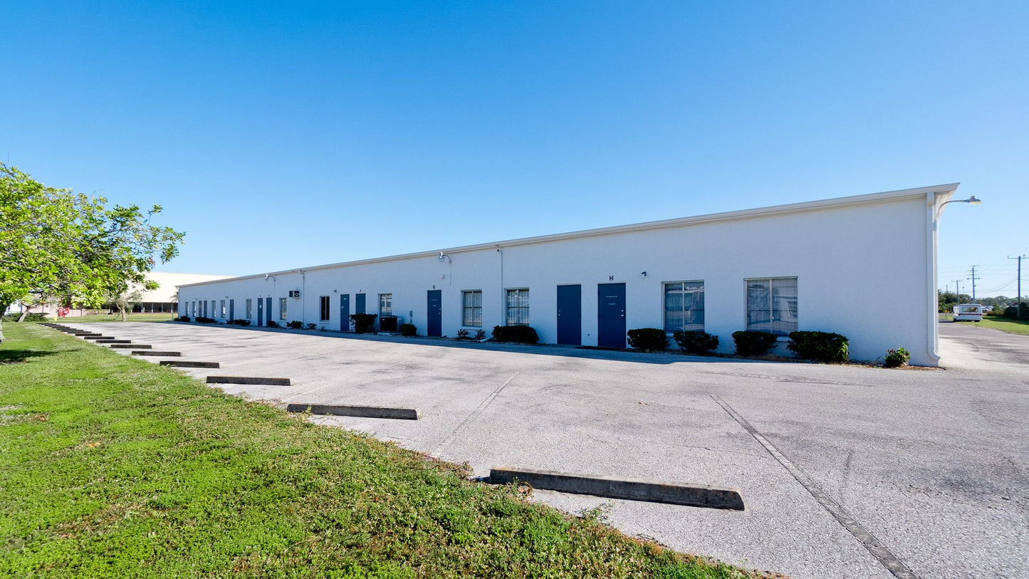 1390-1400 Commerce Blvd