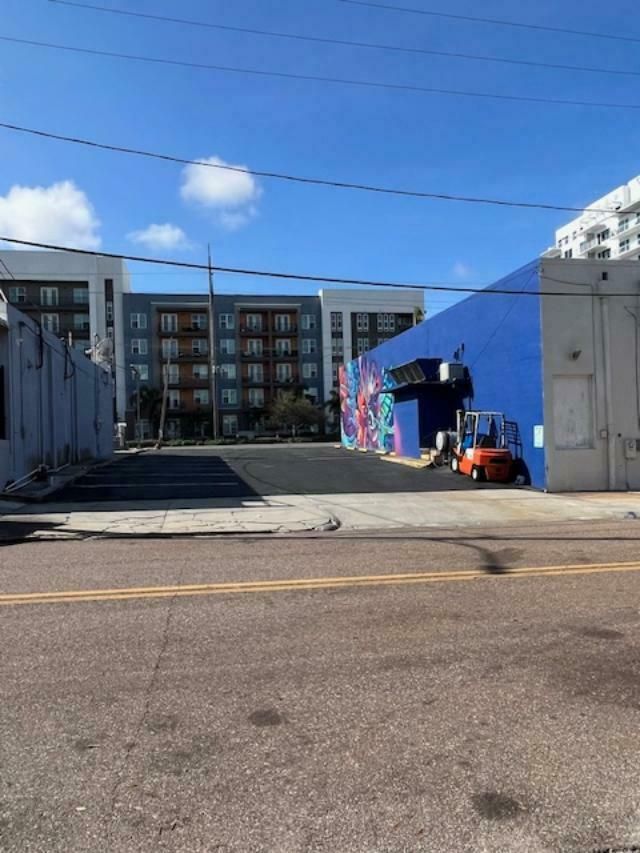 1510 1st Ave N