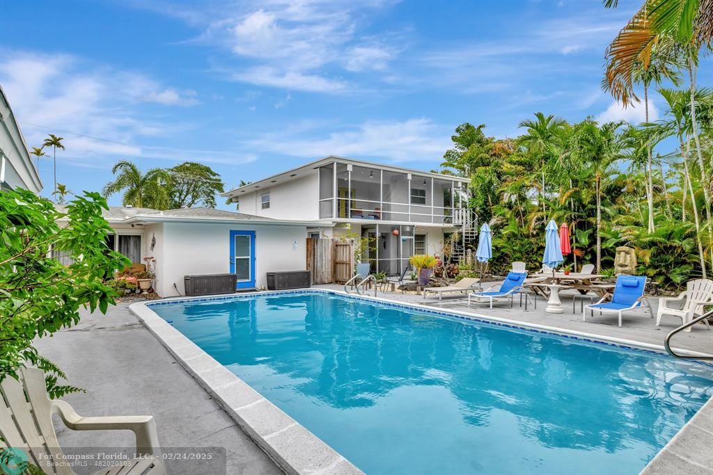 630 Northeast 37th St