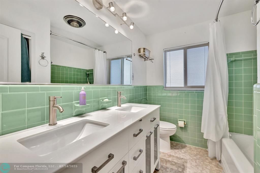 630 Northeast 37th St