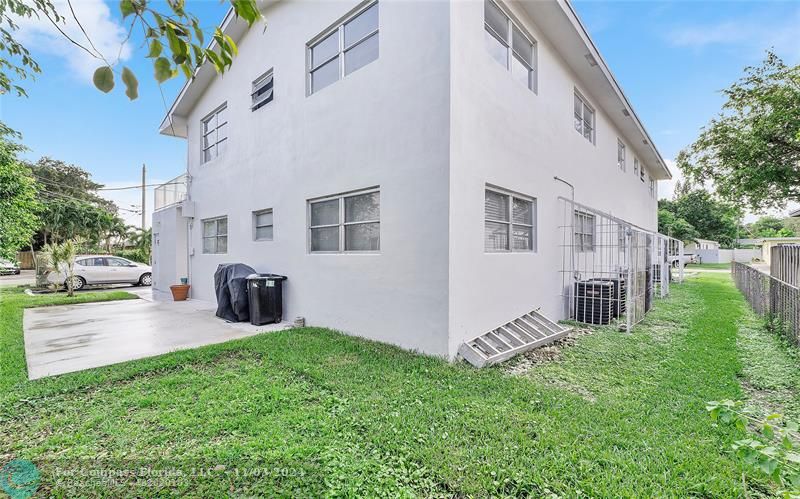 6101 Garfield St Unit 16